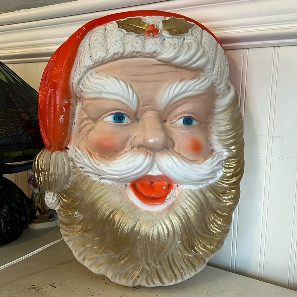 Vintage Poloron Santa head wall hanging blow mold decoration